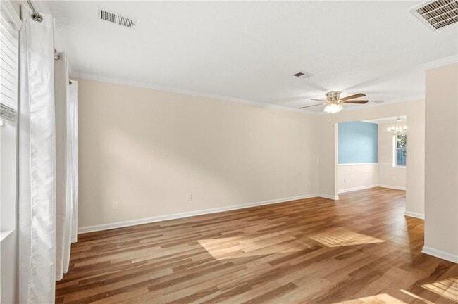 Photo - 245 Winding River Dr