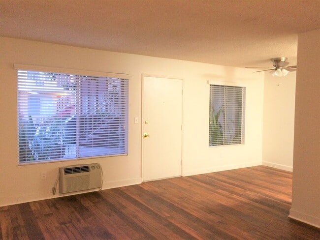 Photo - Arizona Towers Apartments