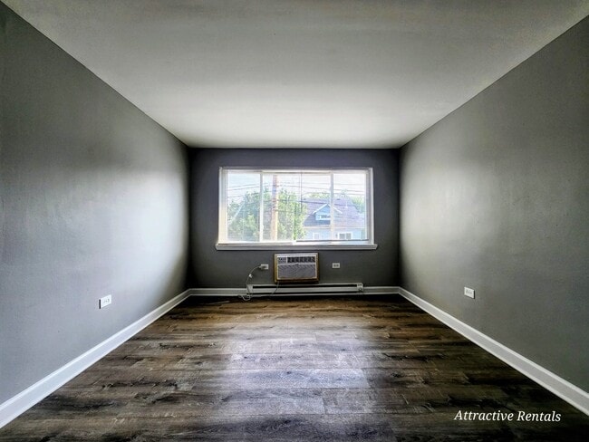Photo - 2123 W 119th St Unidad 12