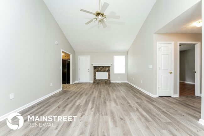 Photo - 110 Millcrest Dr