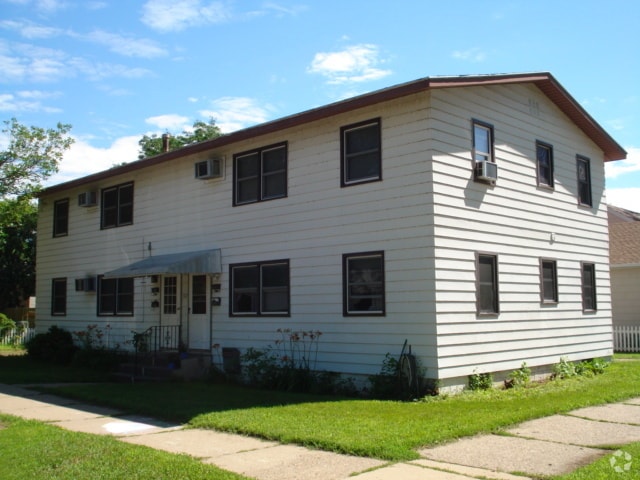 Building Photo - 1129 9th St S Unit 1129 Rental