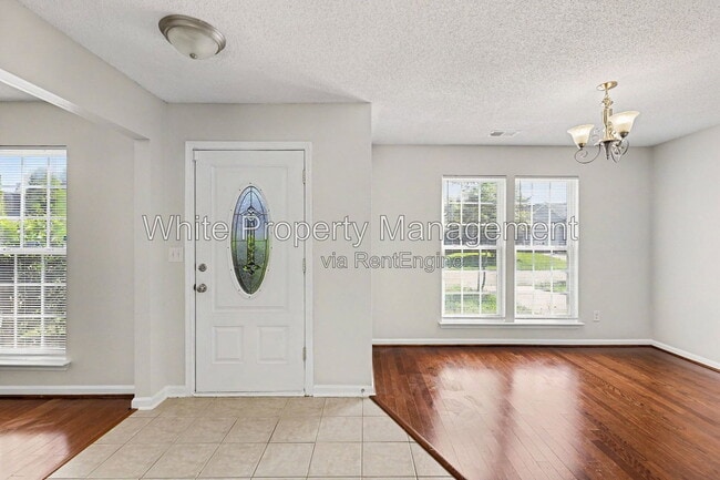 Photo - 1716 Starling Ct