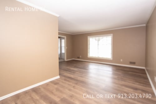 Photo - 10047 Lamar-