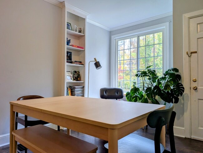 Photo - 156 Mercer St