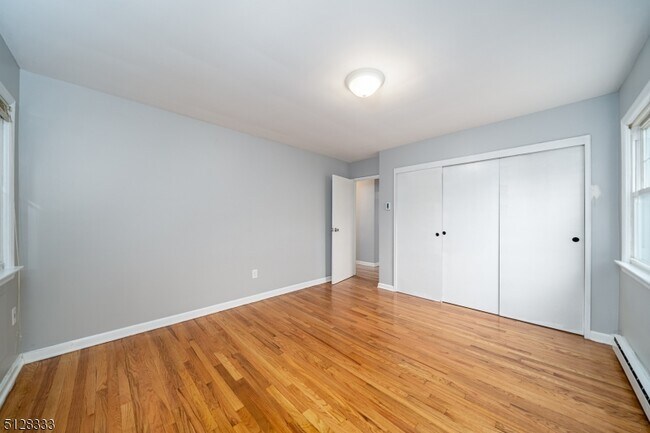 Photo - 196 N Park St Unit 2