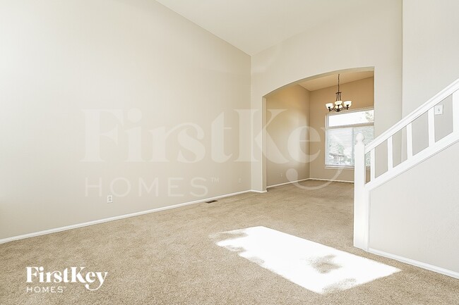 Photo - 2863 S Ceylon St