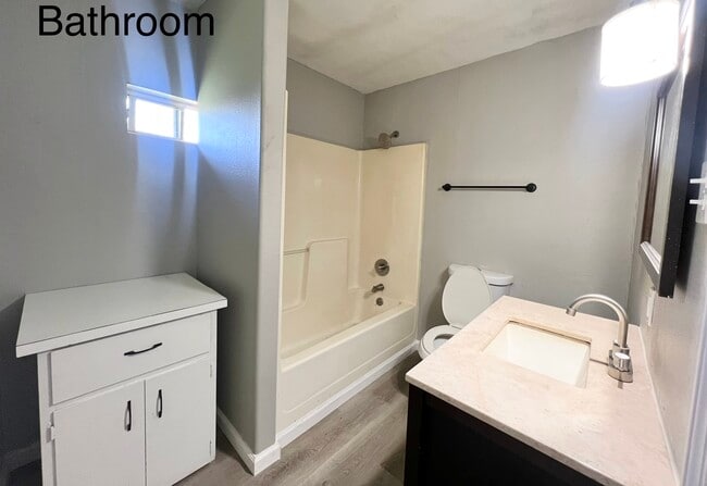 Photo - 241 Orange St