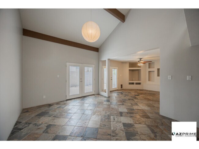Photo - Introducing an Exceptional 2/2 Townhouse in Phoenix!