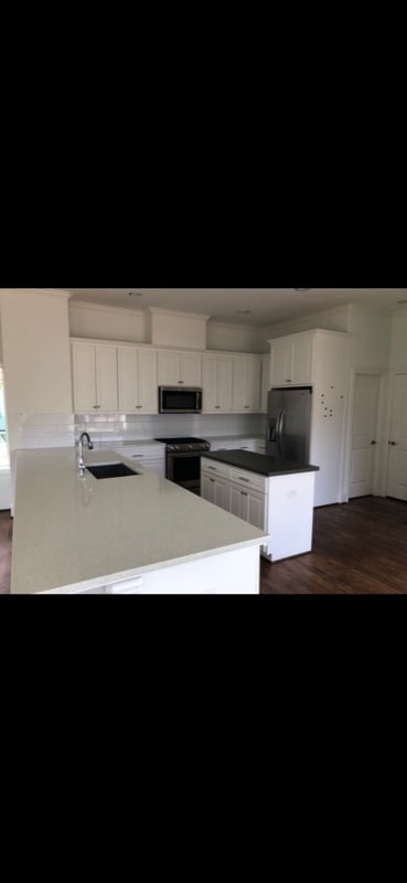 Photo - 1630 W 24th St