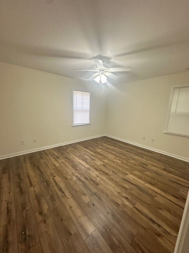 Photo - 3 Bedroom Condo