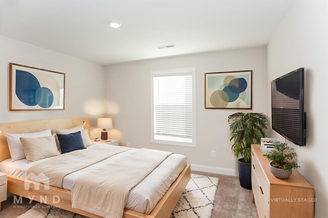 Photo - 207 Susannah St