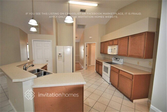 Photo - 963 Whisperpine Dr