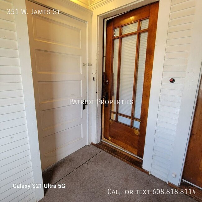 Photo - 2 bedroom/ 1 bath apartment in Columbus, WI