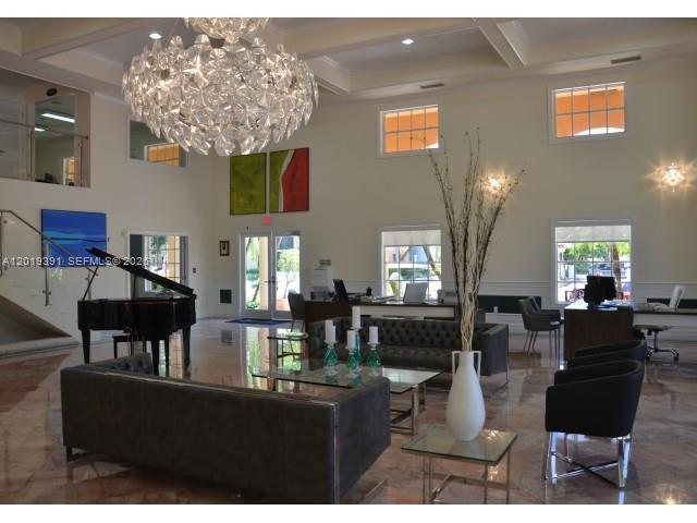 Building Photo - 9561 Fontainebleau Blvd Unit 314