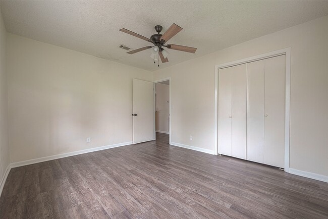 Photo - 8430 Round Rock Dr