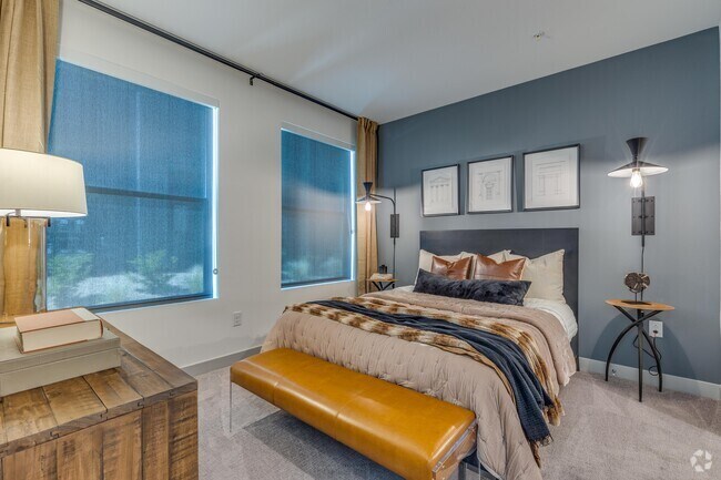 2 BR, 2 BA (Deco) - 1,196 SF