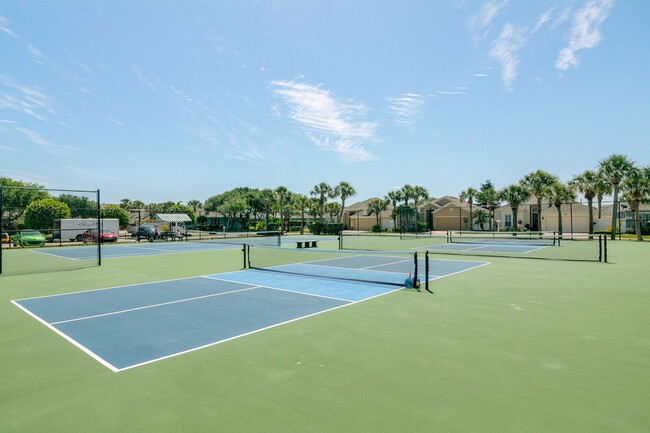 Photo - 3701 Titanic Cir