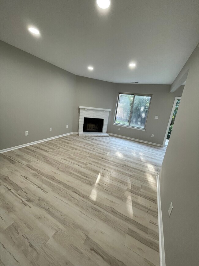 Photo - 22257 River Walk Rd