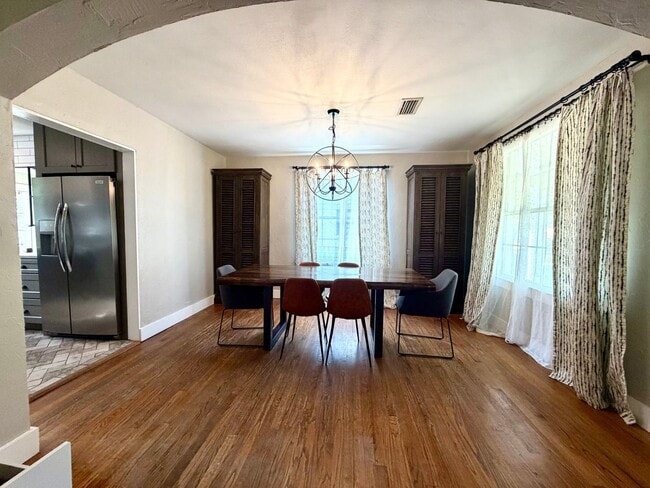 Photo - 1760 Mayview Rd