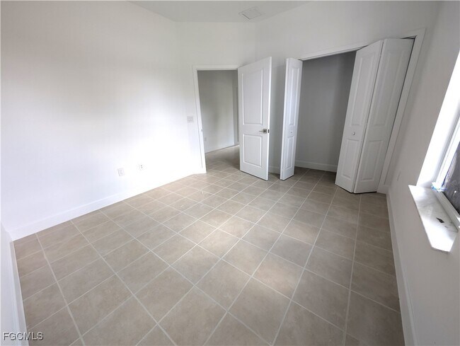 Photo - 1103 Harold Ave S
