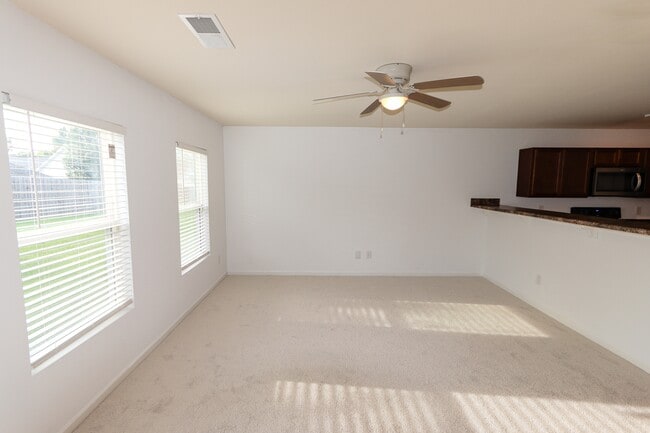 Photo - 31 Southfork Dr