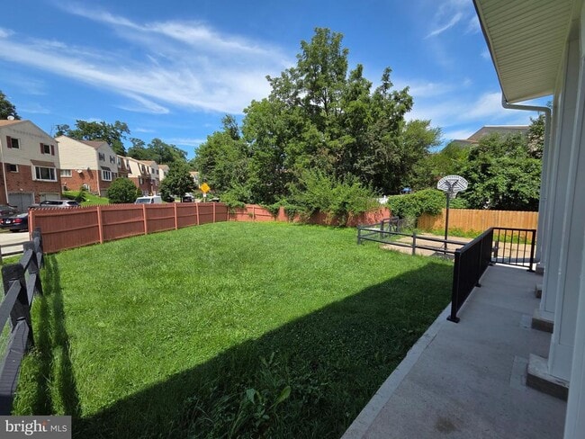 Photo - 1701 Scotchbrook Dr
