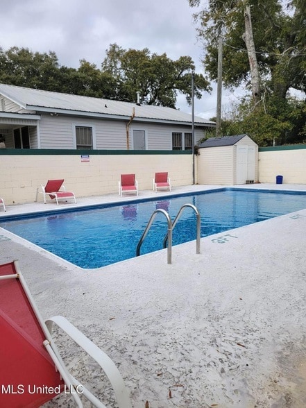 Photo - 133 Hopkins Blvd Unit A