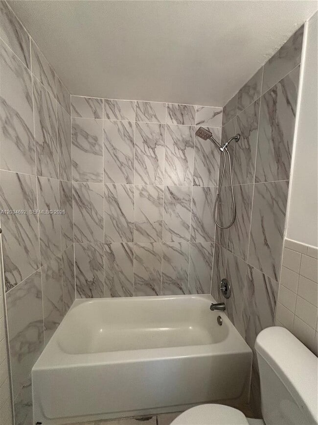 Photo - 6601 SW 18th St Unit 210