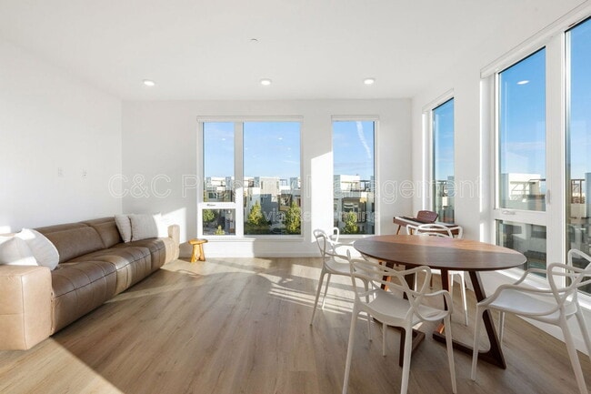 Photo - 52 Kirkwood Ave Unidad 426