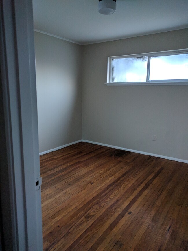 Front bedroom, main level - 2202 NE 83rd St