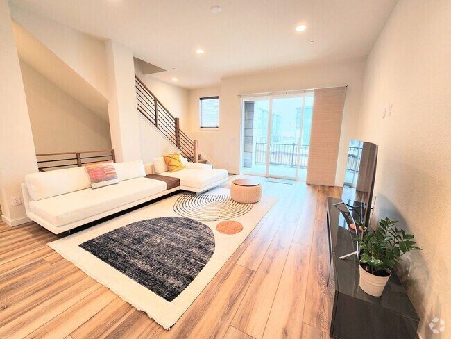 Building Photo - Enchanting and modern 3 bedroom, 3.5 bathr... Rental