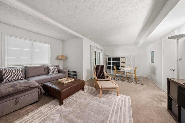 2210 Glencourse Ln Unit SI ID1609818P