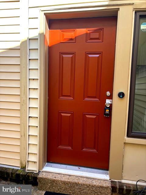 Photo - 9759 Lake Shore Dr