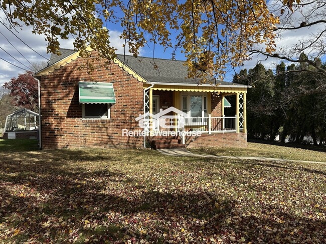 Photo - 2924 Cub Hill Rd