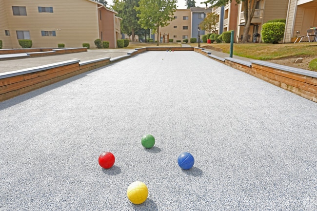 Bocce Ball - Crystal Springs Apartments