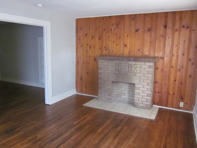 Photo - 833 Parker St Unidad A