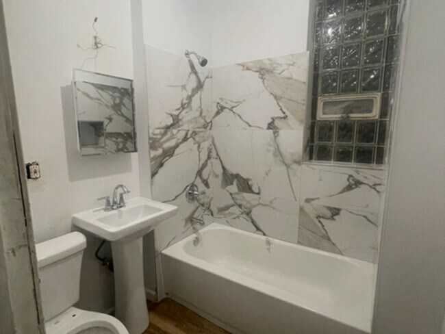 Photo - 7352 S Yale Ave