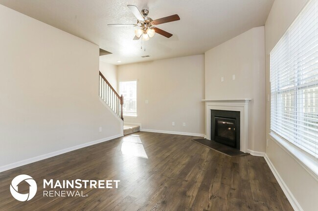 Photo - 557 Smoky Valley Ln