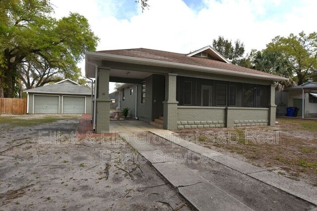 Photo - 1127 Oakhill St Casa