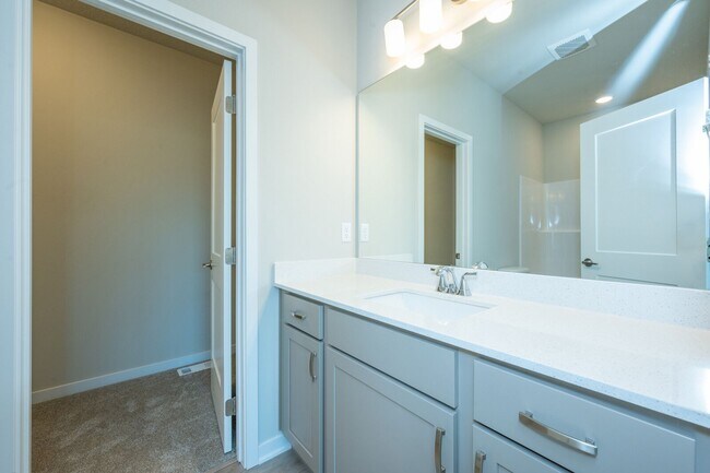 Photo - Spacious home in a desirable neighborhood