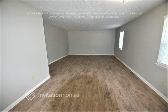 Photo - 2512 Meadowbrook Way