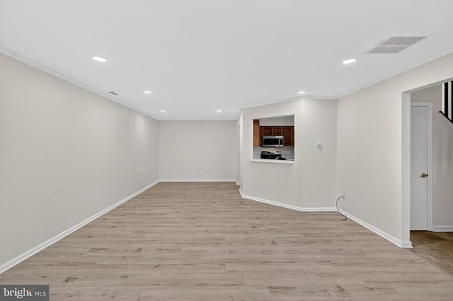 Photo - 1404 Wharton Rd