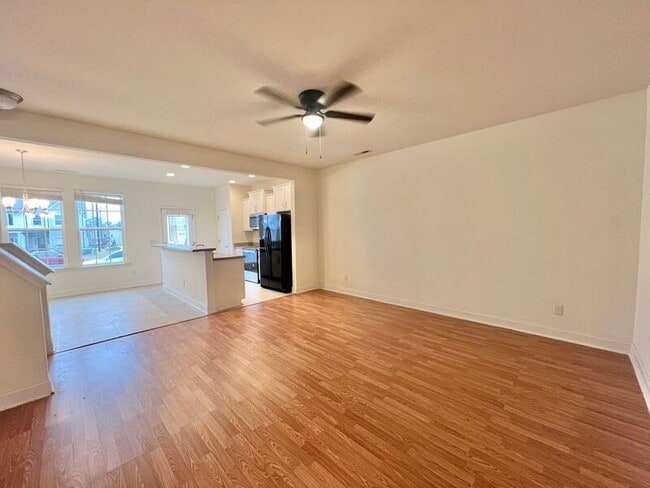 Photo - 4426 Lord Joseph Ct