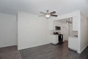 3BR, 2BA - 1290 SF