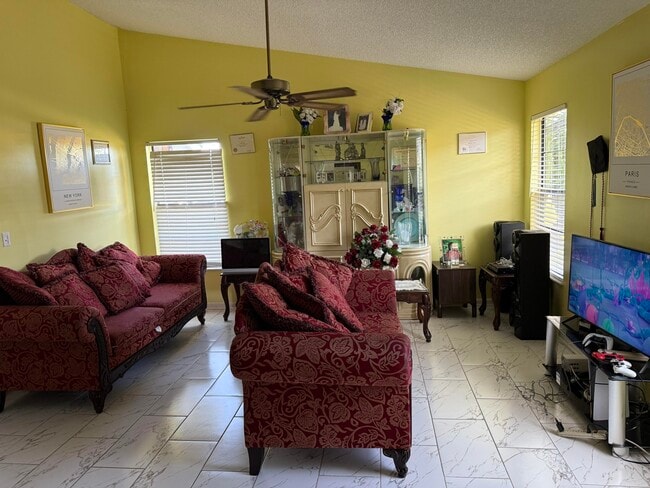 Photo - 4255 Willow Pond Cir