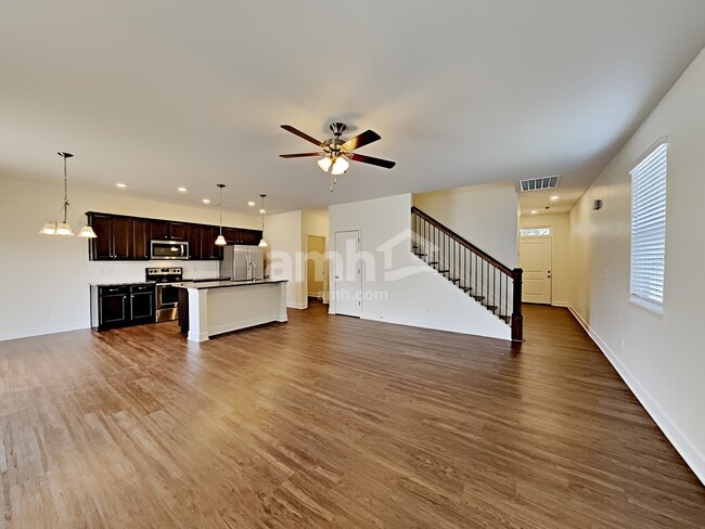 Photo - 4264 Longfellow Dr