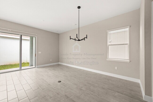 16848 Hamlin Vis Aly