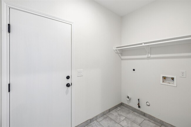 Photo - 6138 Brookfield Dr
