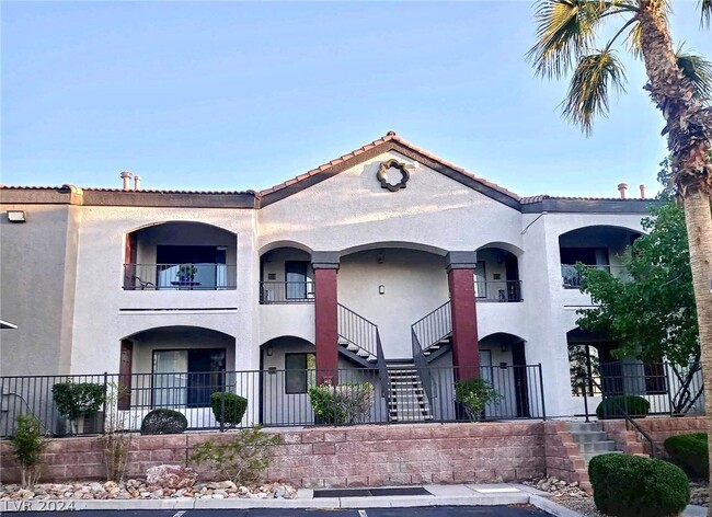Photo - 950 Seven Hills Dr Condo Unit 717