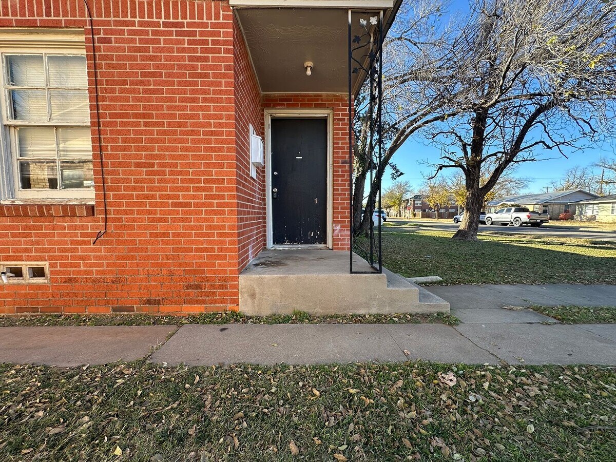 Photo - NR 2005 33rd Street Unidad A